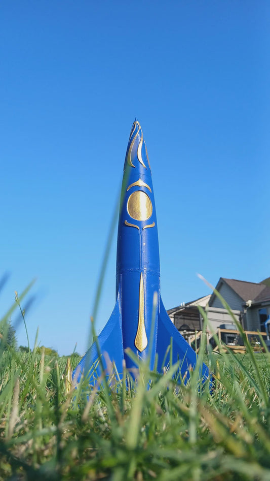 Starlance Model Rocket Kit: Retro Royal Design - Skill Level 3